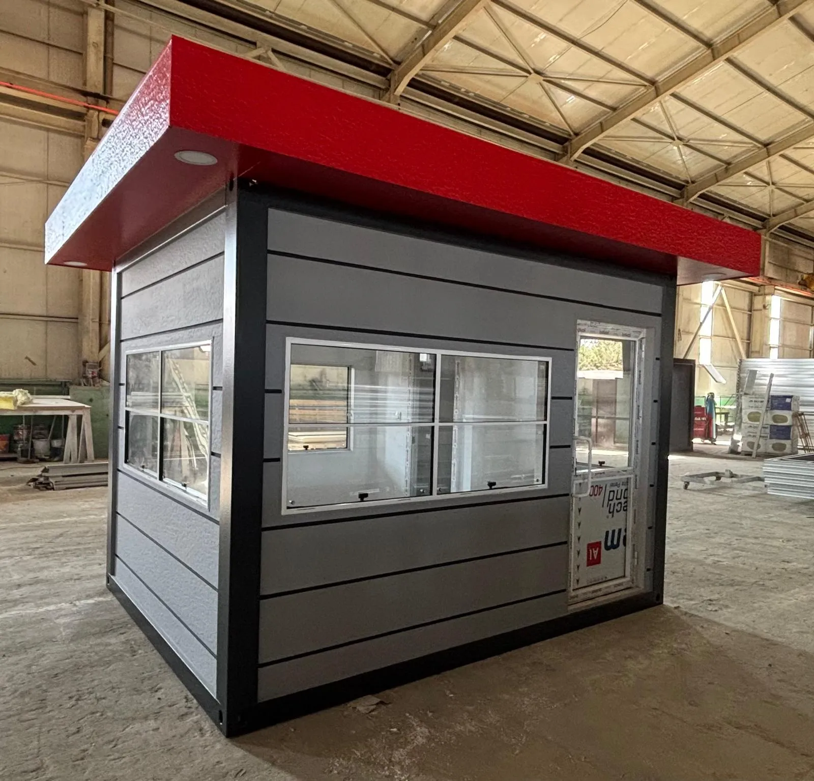 Dayanikli yapili Pramo Metropol Kabin ornegi